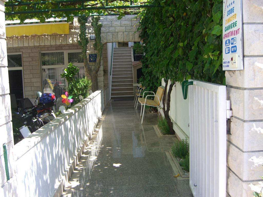 Apartments Villa Jarak Makarska Eksteriør bilde