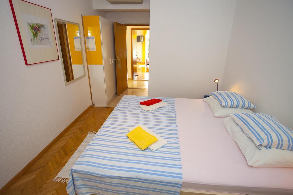 Apartments Villa Jarak Makarska Rom bilde
