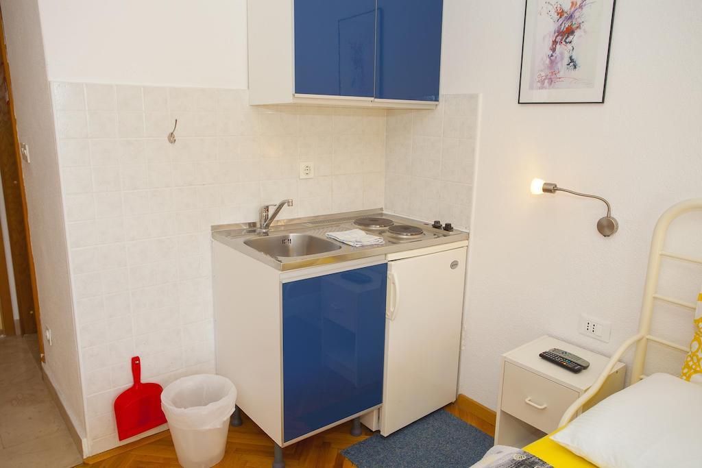 Apartments Villa Jarak Makarska Rom bilde
